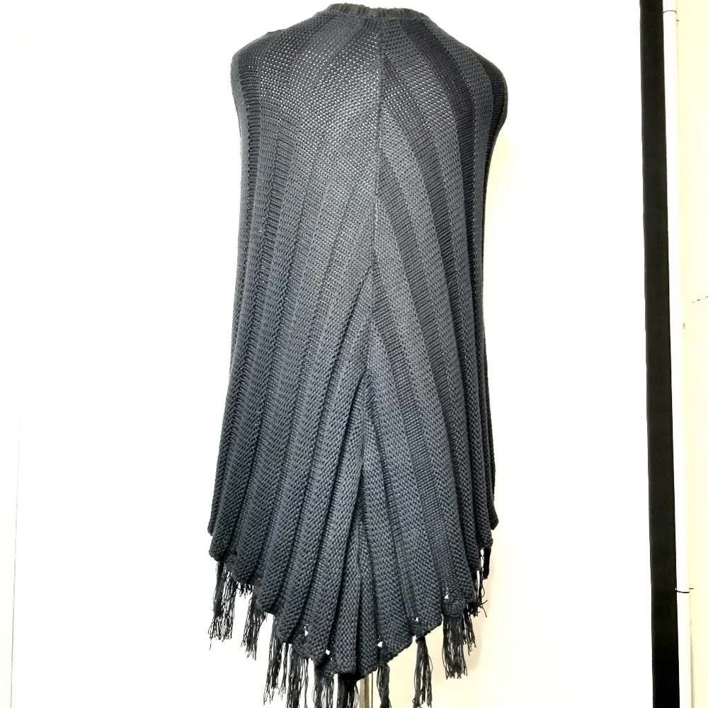525 America Black 100% Cotton Cable Chunky Knit Ribbed Fringe Hem  Poncho , O/S